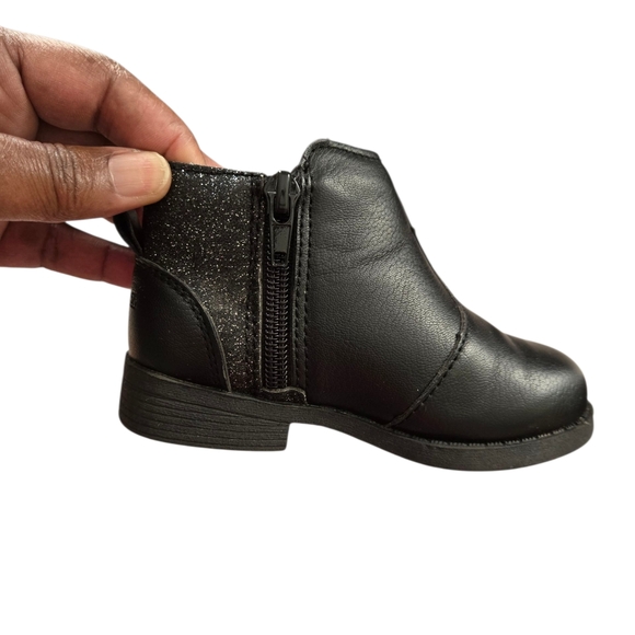 Lot Of 4 Little Girls Shoes Size 7 - Picture 3 of 13